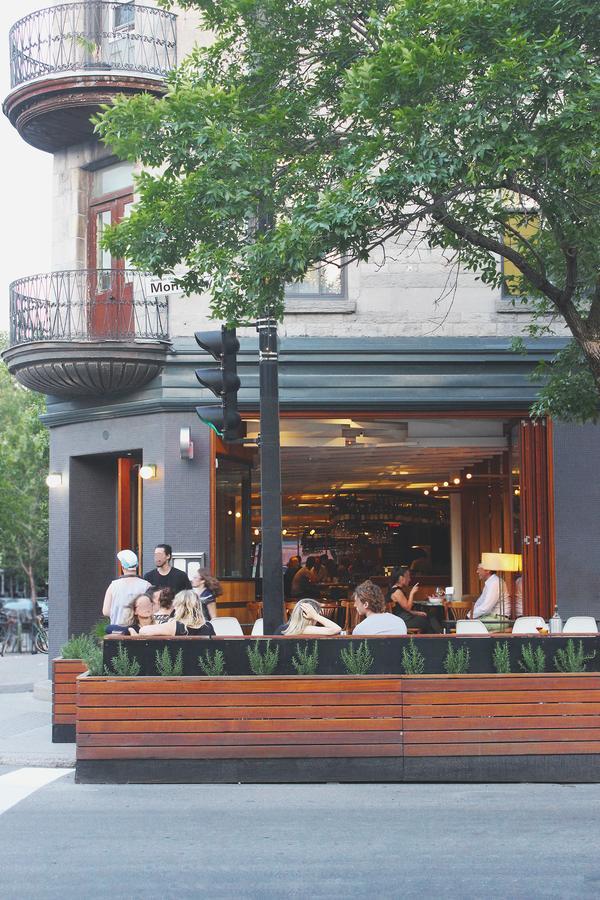 Mtlvacationrentals-The Mtlvr Kisses Montréal Extérieur photo